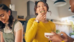 How to Enjoy Sugar Without Harming Your Teeth